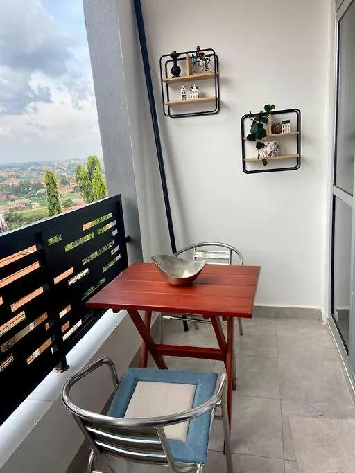 شقة Home With Wifi, Power Backup 18 كامبالا